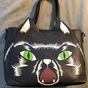 Loungfly Disney Hocus Pocus. Sold out from Disney!